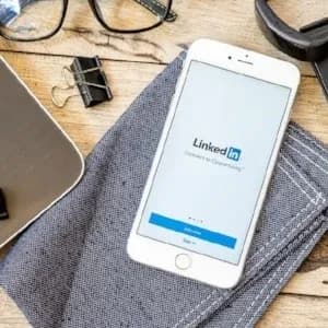 تصویر هدر الگوریتم لینکدین
